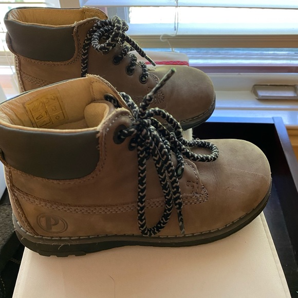 Boys Primigi Suede Boot - Picture 2 of 6
